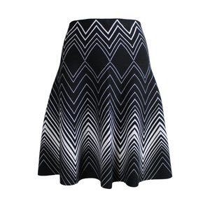 Vila Milano Black White Chevron Pattern A-line Knit Skirt